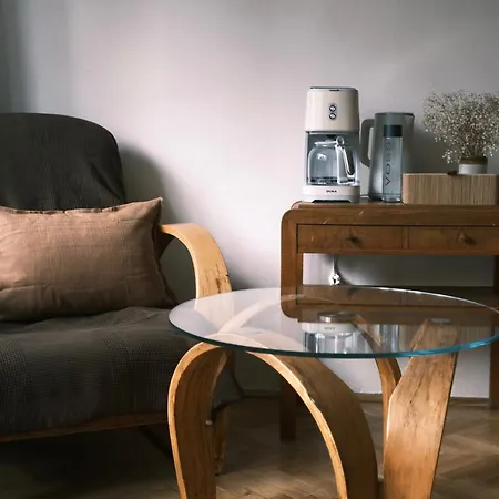 Nest Next To The Palace Of Culture דירה