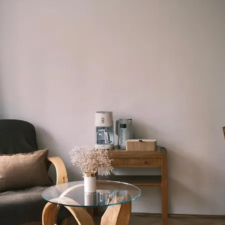 Nest Next To The Palace Of Culture Apartment