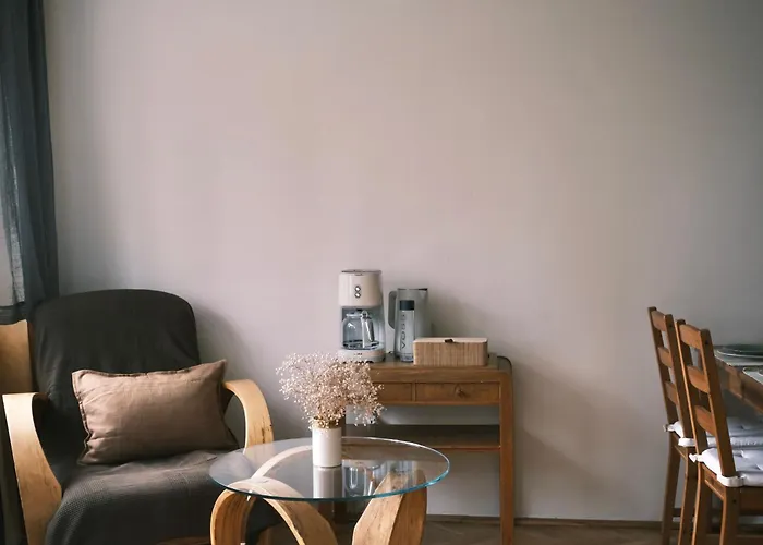 Nest Next To The Palace Of Culture Lägenhet